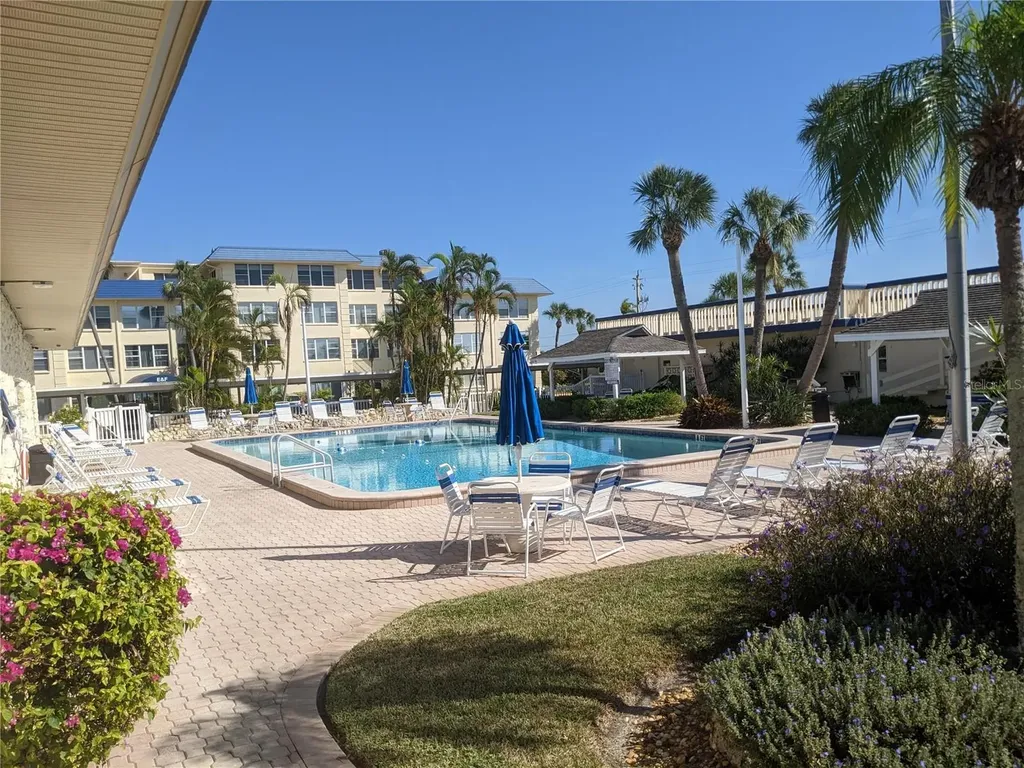 3806 Gulf Of Mexico Drive Longboat Key FL 34228
