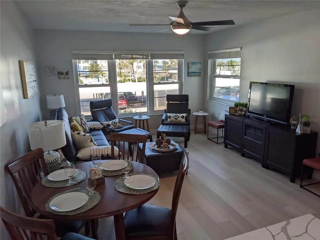 3806 Gulf Of Mexico Drive Longboat Key FL 34228