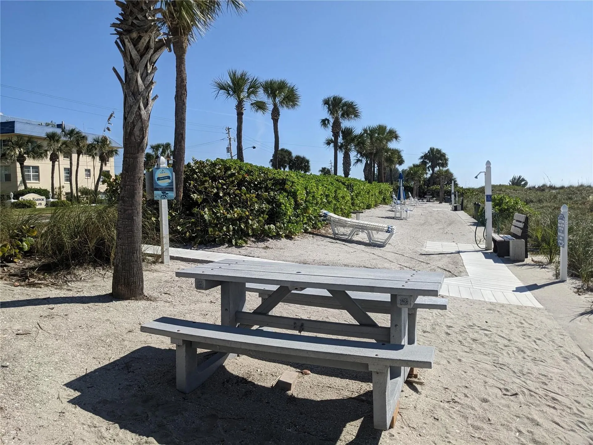 3806 Gulf Of Mexico Drive Longboat Key FL 34228
