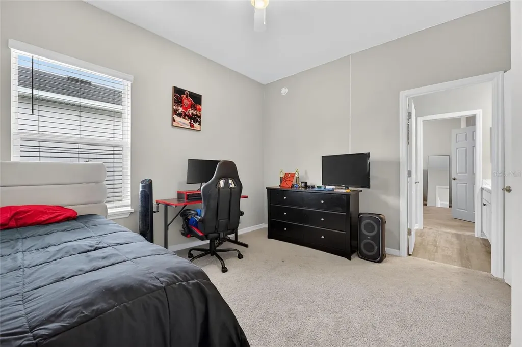1026 Montgomery Lane Polk City FL 33868