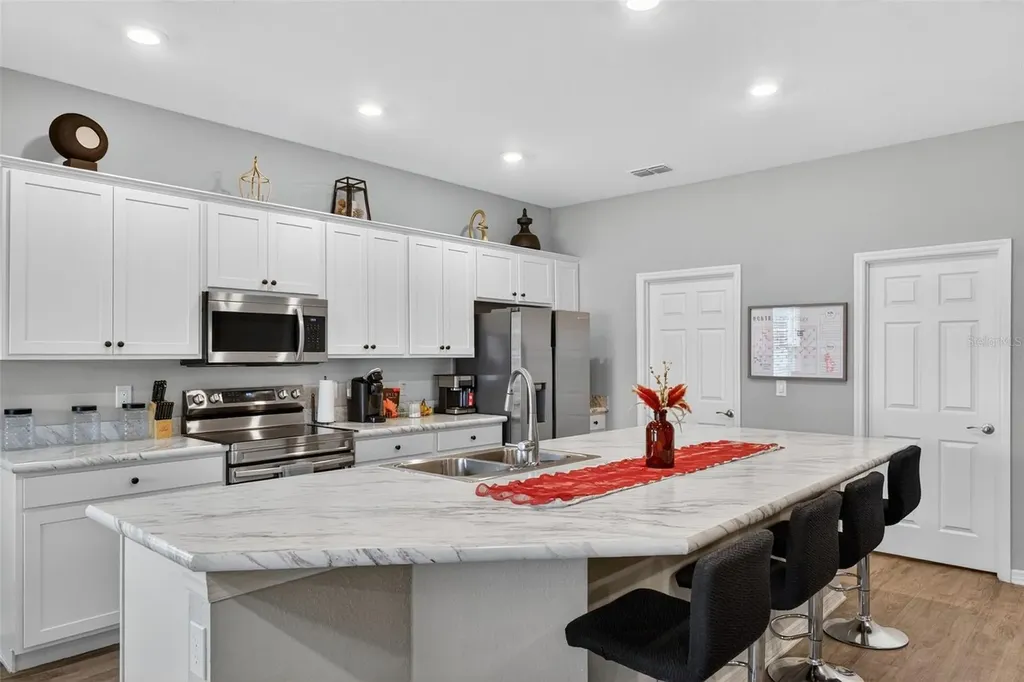 1026 Montgomery Lane Polk City FL 33868