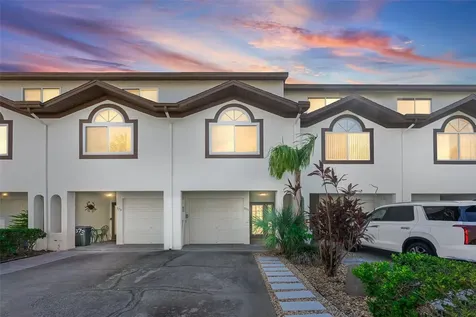375 Madeira Circle Tierra Verde FL 33715