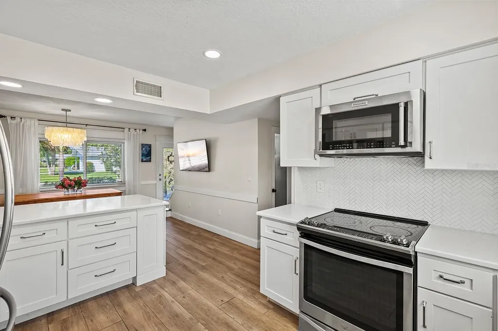 5773 Britannia Drive Sarasota FL 34231