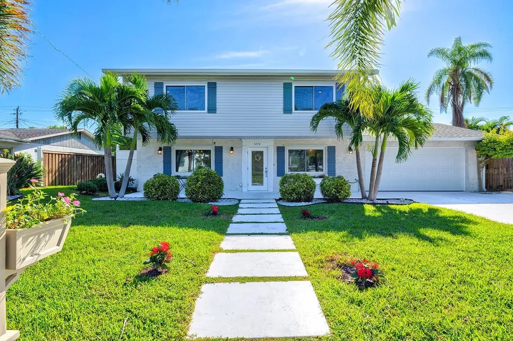 5773 Britannia Drive Sarasota FL 34231