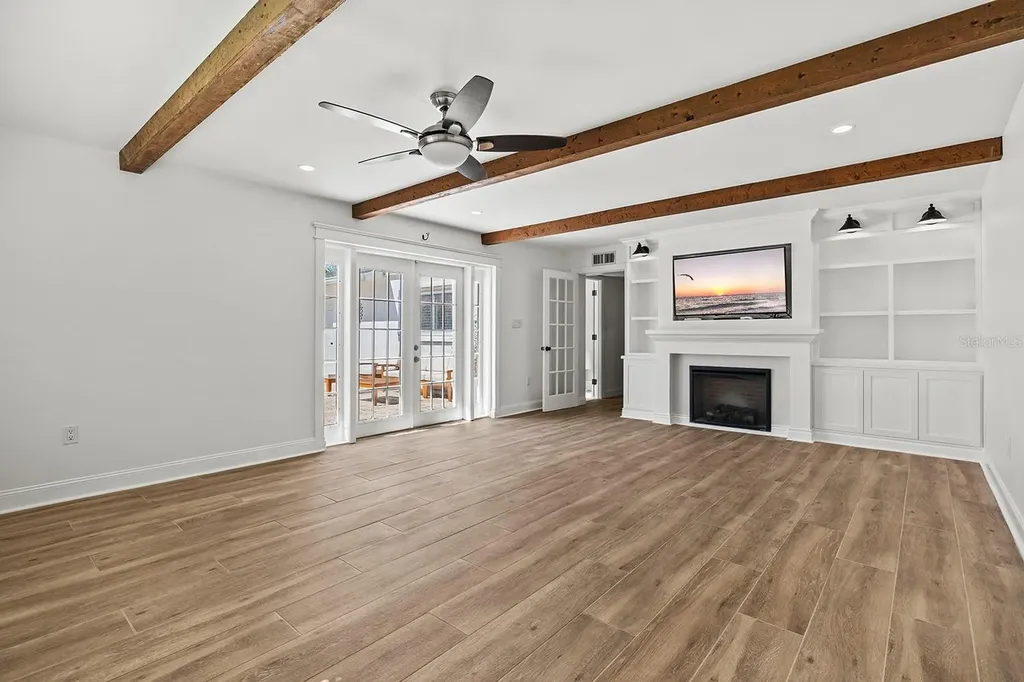 5773 Britannia Drive Sarasota FL 34231