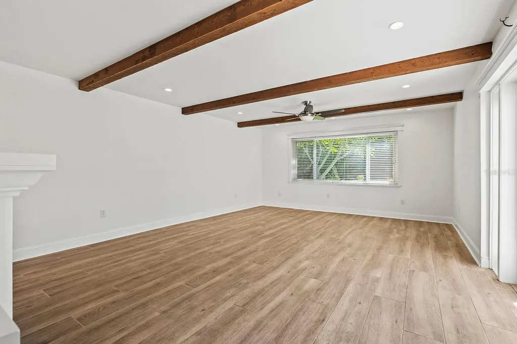 5773 Britannia Drive Sarasota FL 34231