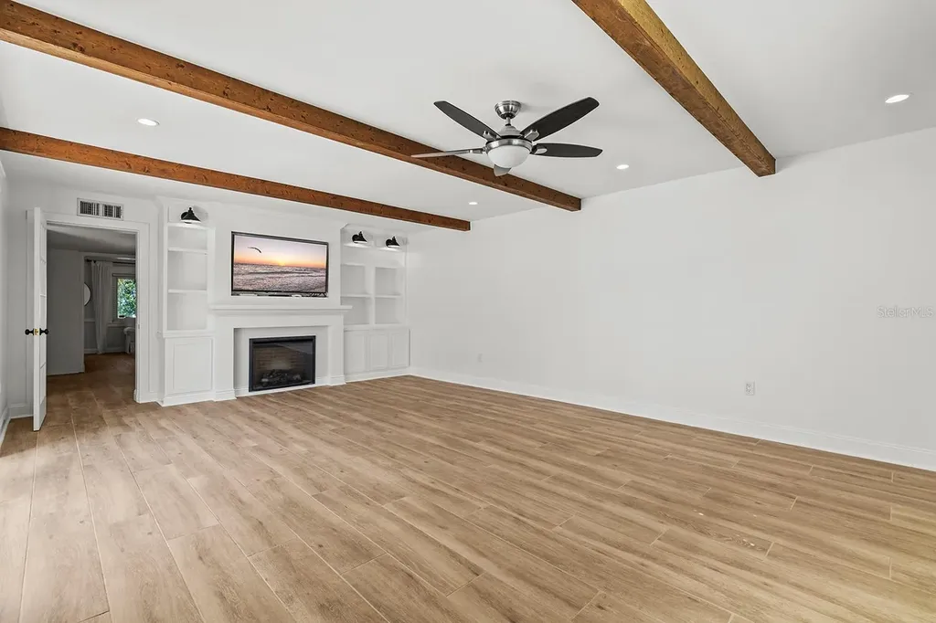 5773 Britannia Drive Sarasota FL 34231
