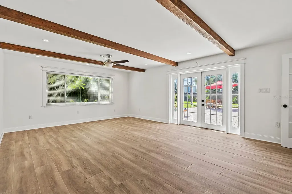5773 Britannia Drive Sarasota FL 34231