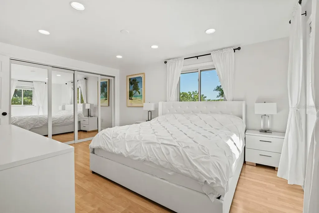 5773 Britannia Drive Sarasota FL 34231