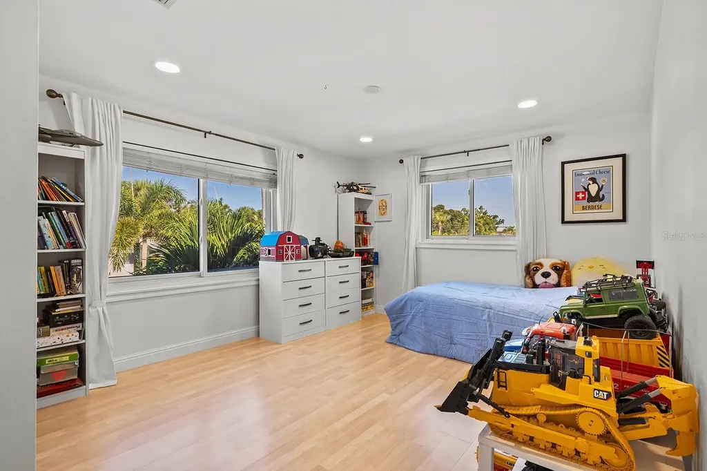 5773 Britannia Drive Sarasota FL 34231