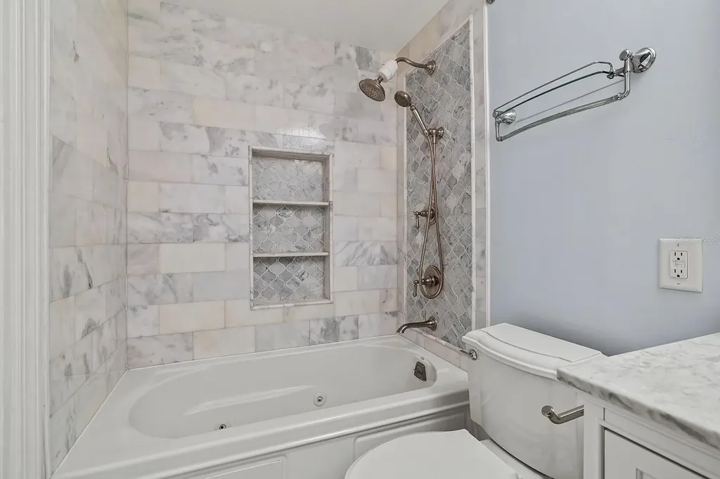 5773 Britannia Drive Sarasota FL 34231