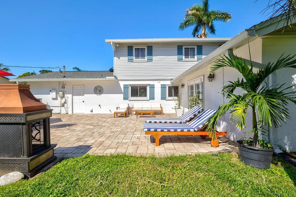 5773 Britannia Drive Sarasota FL 34231