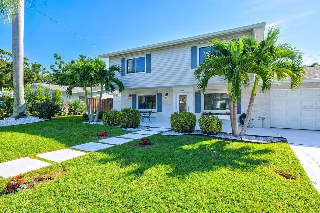 5773 Britannia Drive Sarasota FL 34231