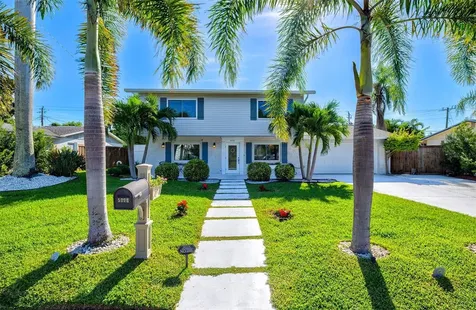 5773 Britannia Drive Sarasota FL 34231