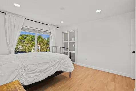 5773 Britannia Drive Sarasota FL 34231