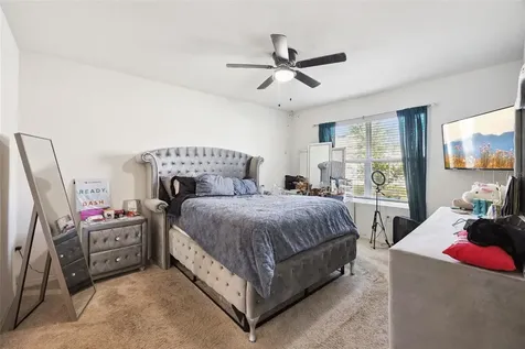 2541 Glacier Express Lane Tavares FL 32778