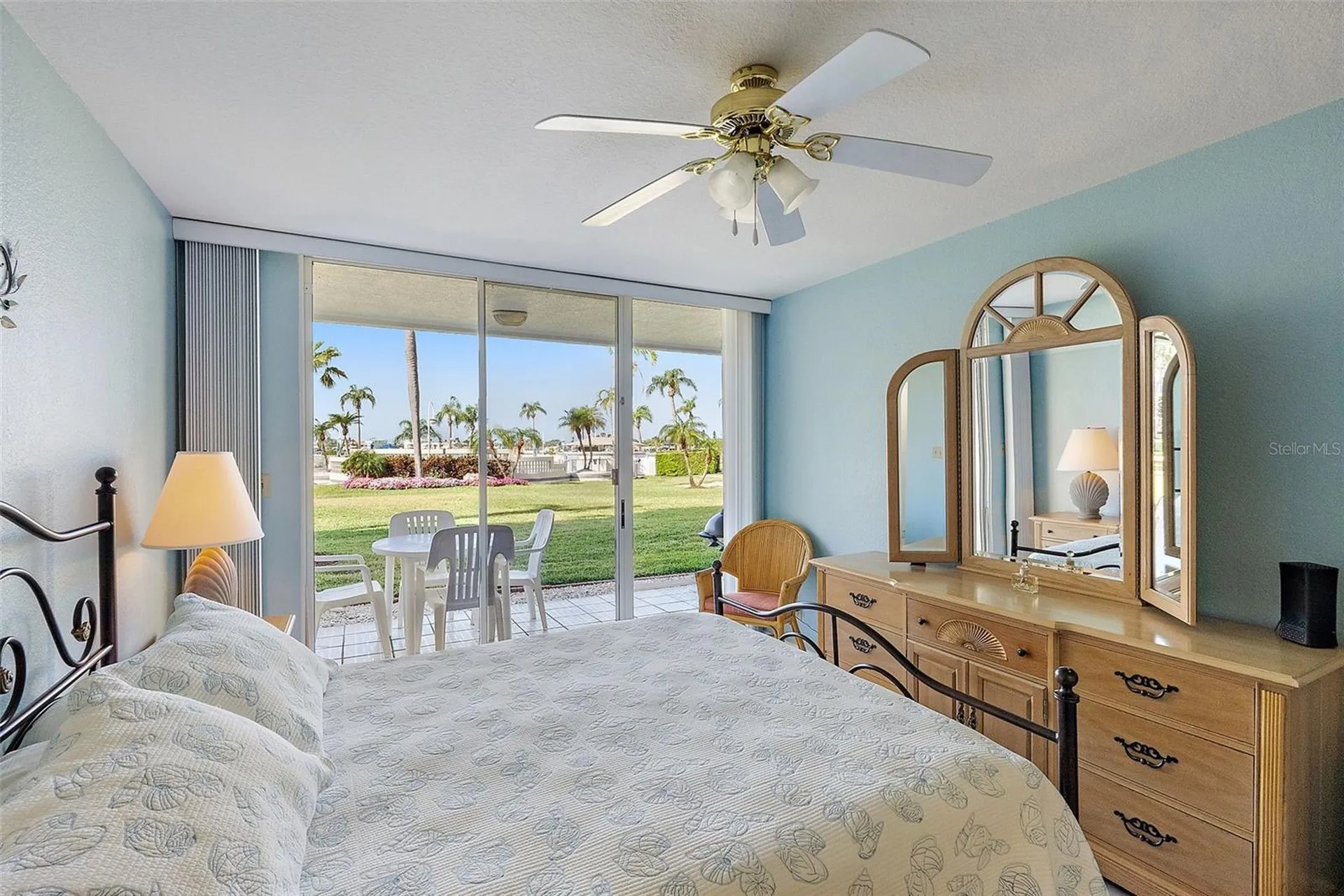 6021 Bahia Del Mar Circle St Petersburg FL 33715