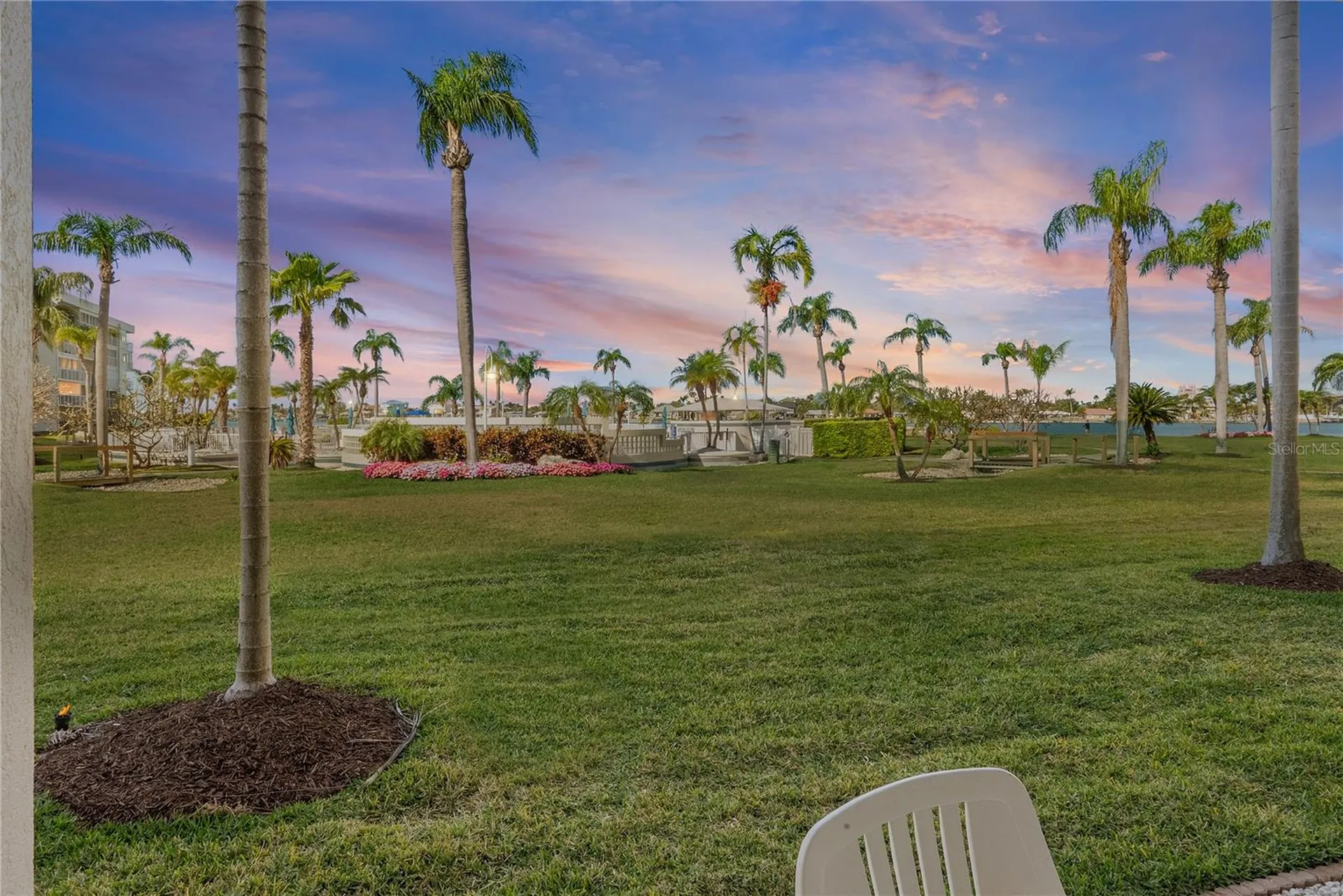 6021 Bahia Del Mar Circle St Petersburg FL 33715