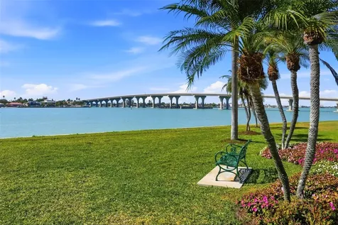 6021 Bahia Del Mar Circle St Petersburg FL 33715