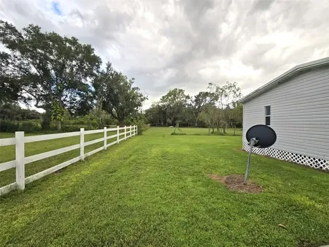 3301 Medulla Road Plant City FL 33566