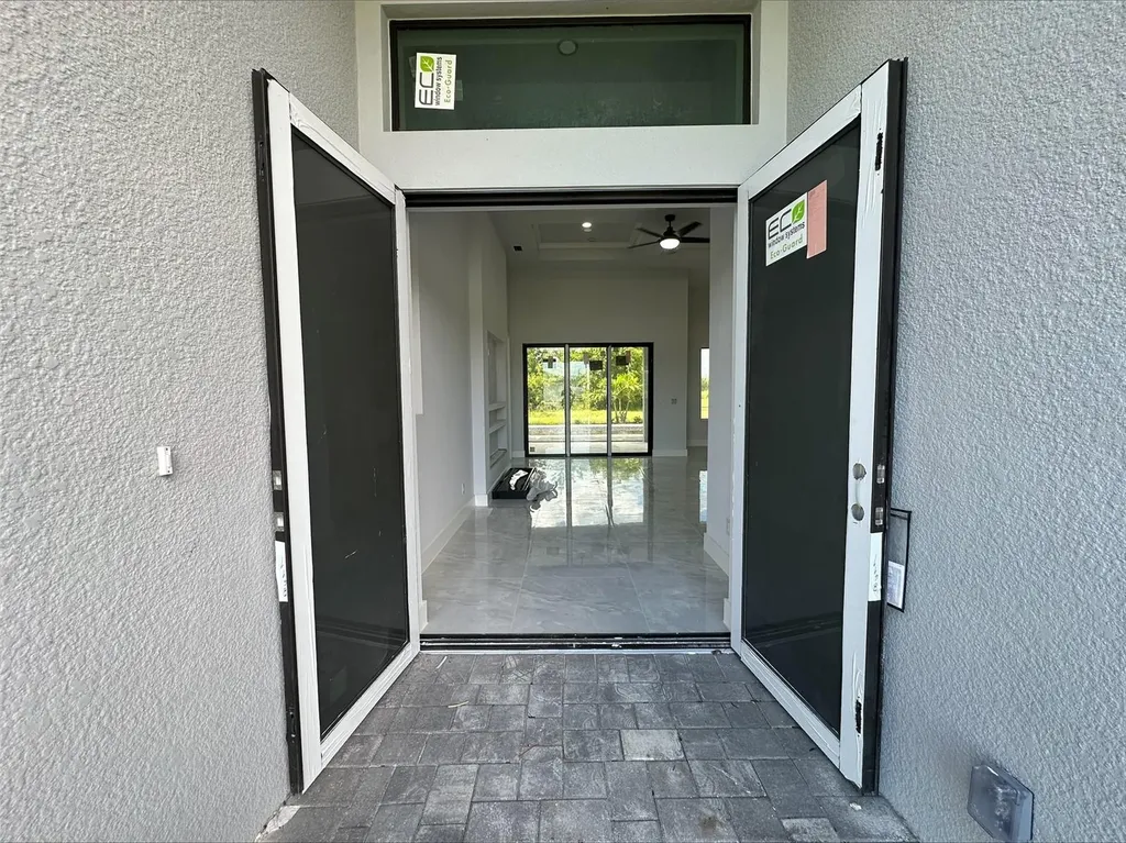 419 NW 4th Terrace Cape Coral FL 33993