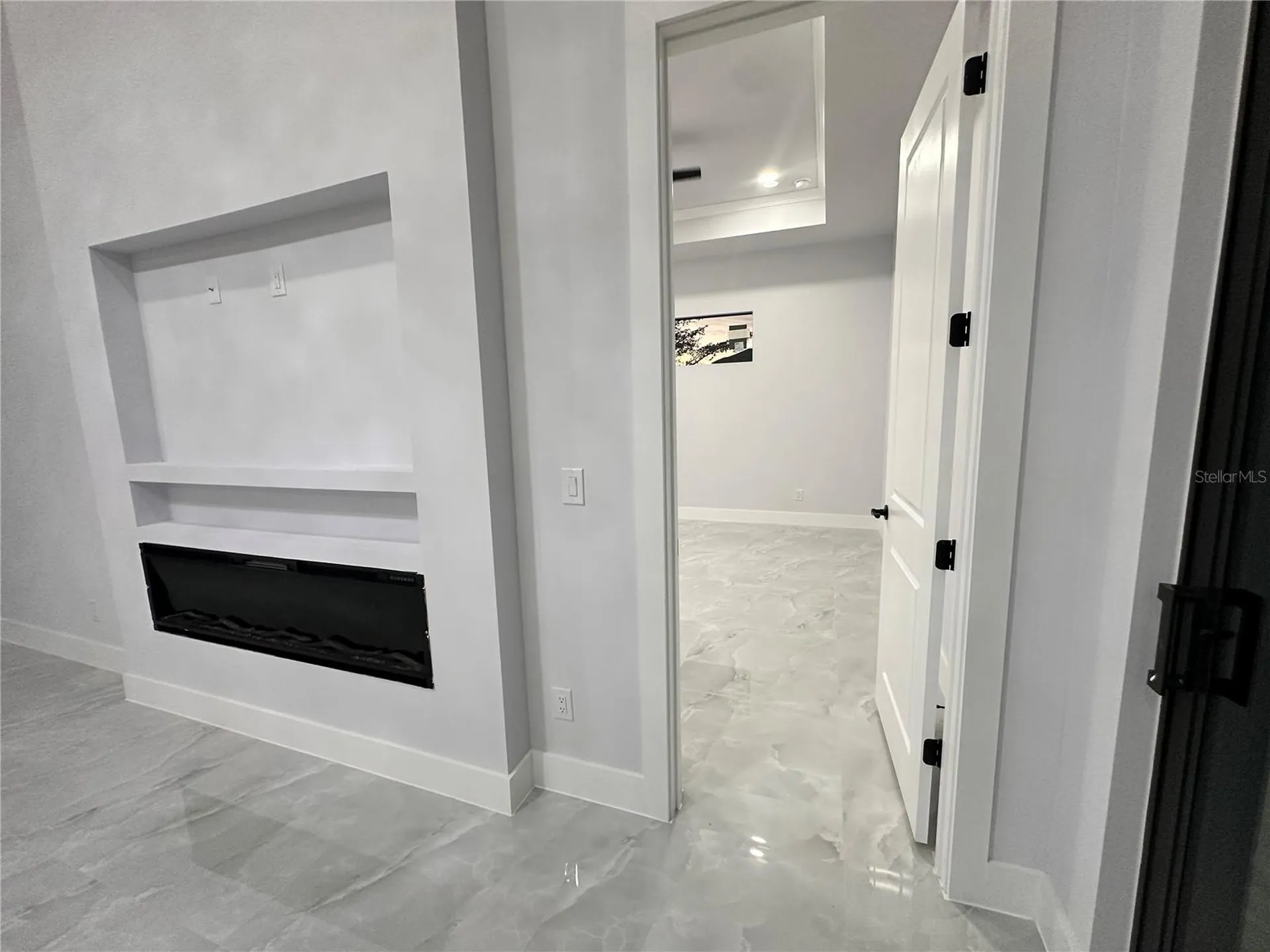 419 NW 4th Terrace Cape Coral FL 33993