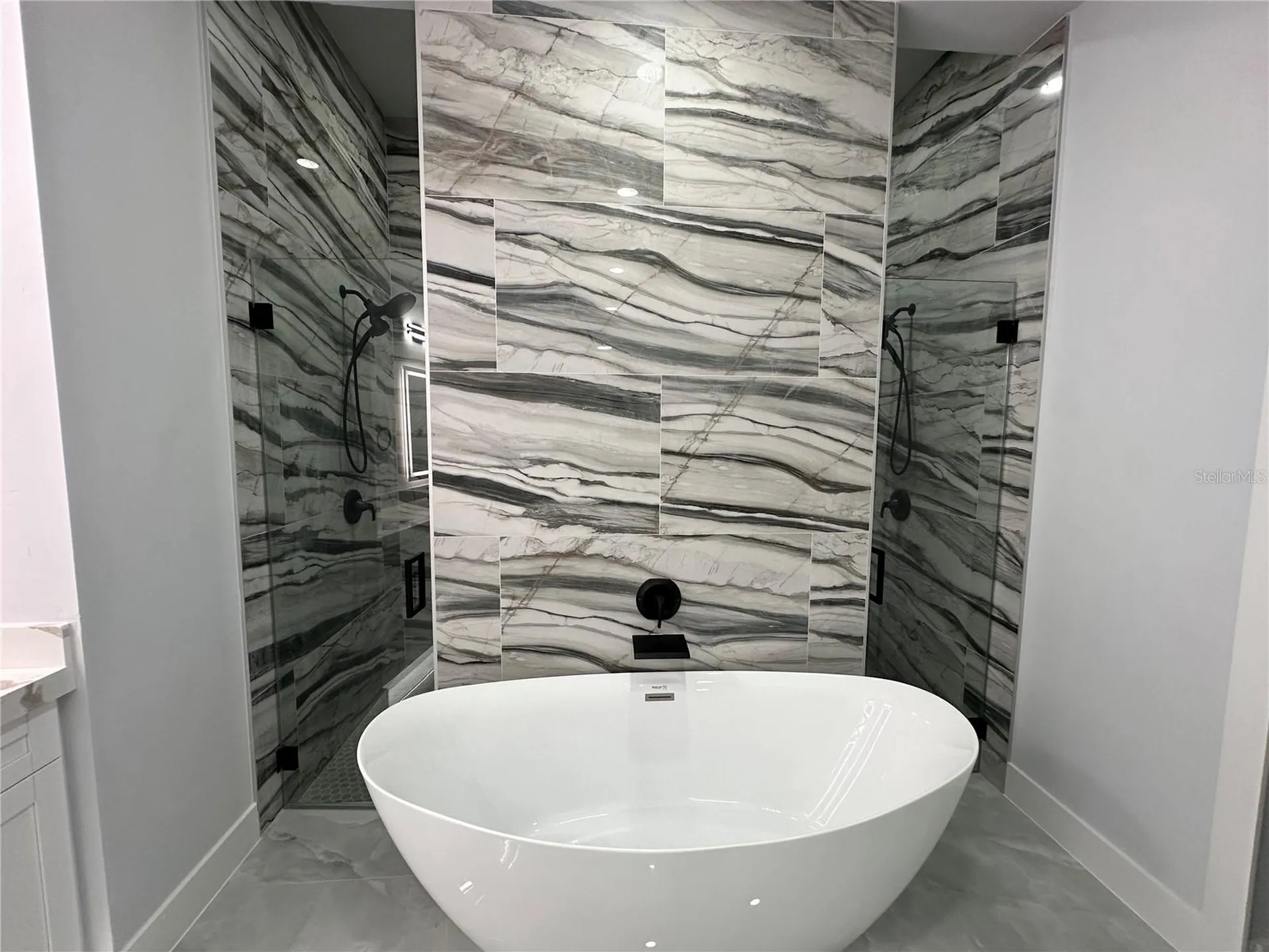 419 NW 4th Terrace Cape Coral FL 33993