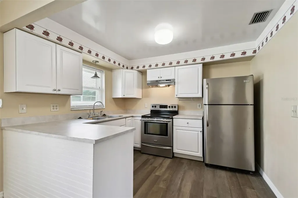8472 68th Way N Pinellas Park FL 33781