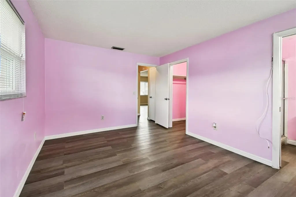 8472 68th Way N Pinellas Park FL 33781