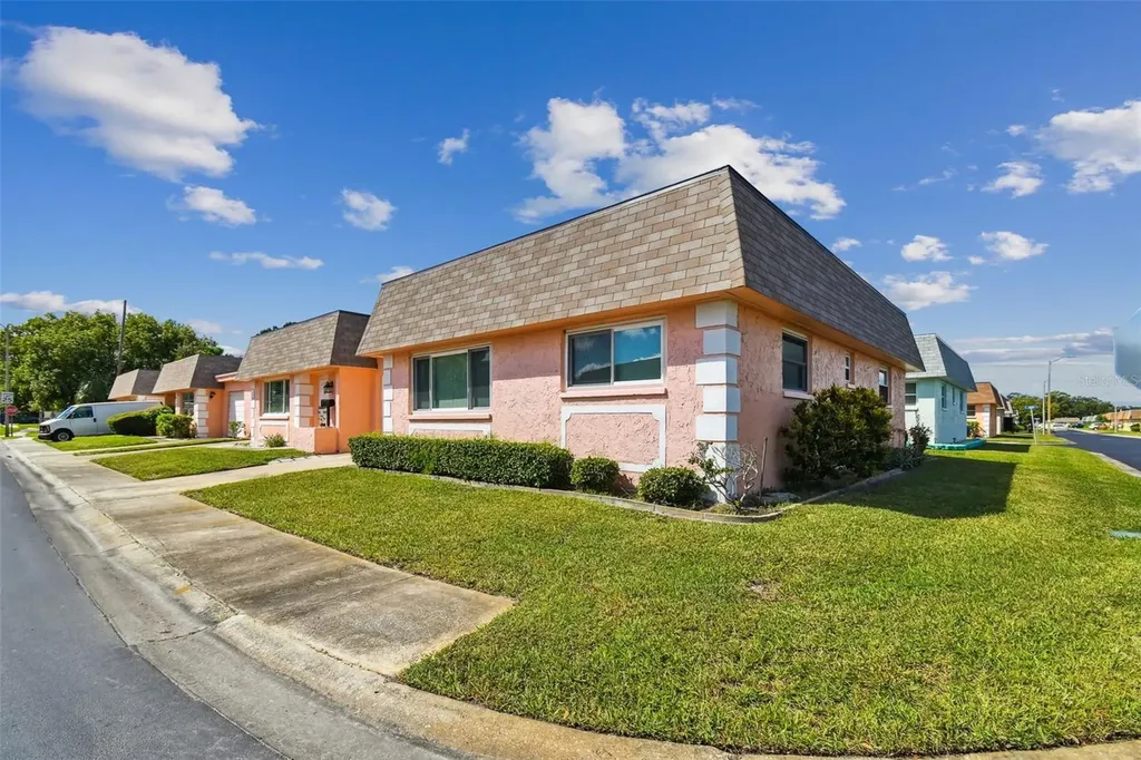 8472 68th Way N Pinellas Park FL 33781