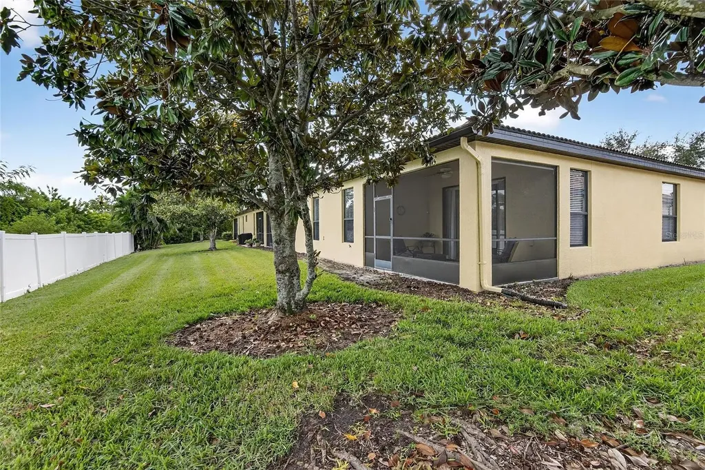 307 Bluewater Falls Court Apollo Beach FL 33572