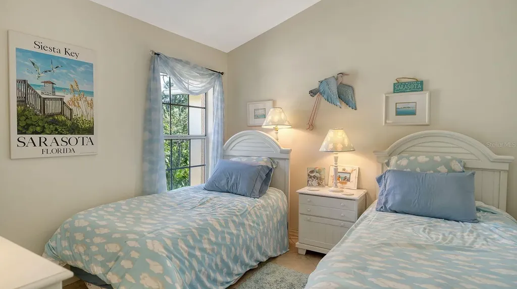 8390 Wingate Drive Sarasota FL 34238