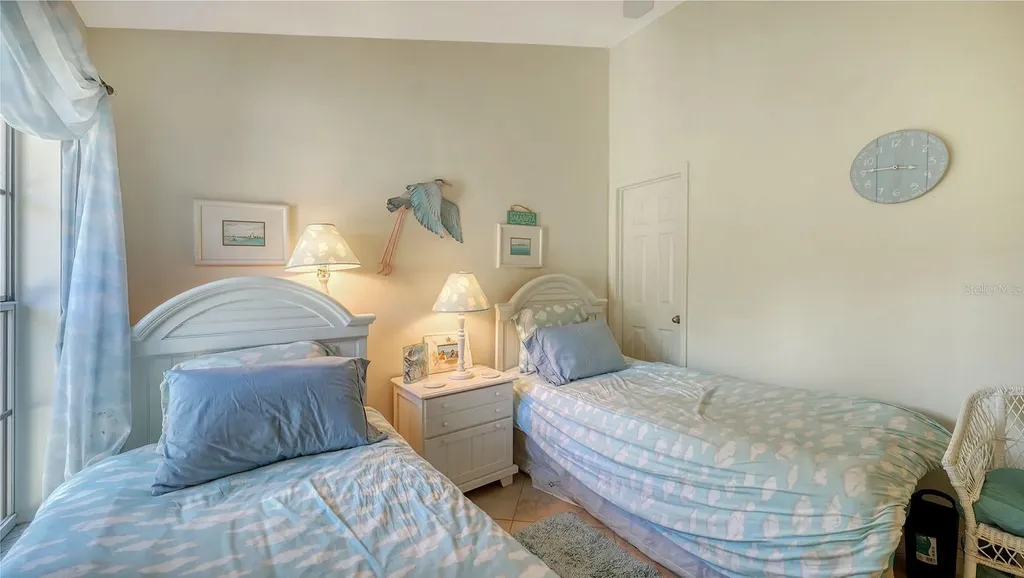 8390 Wingate Drive Sarasota FL 34238