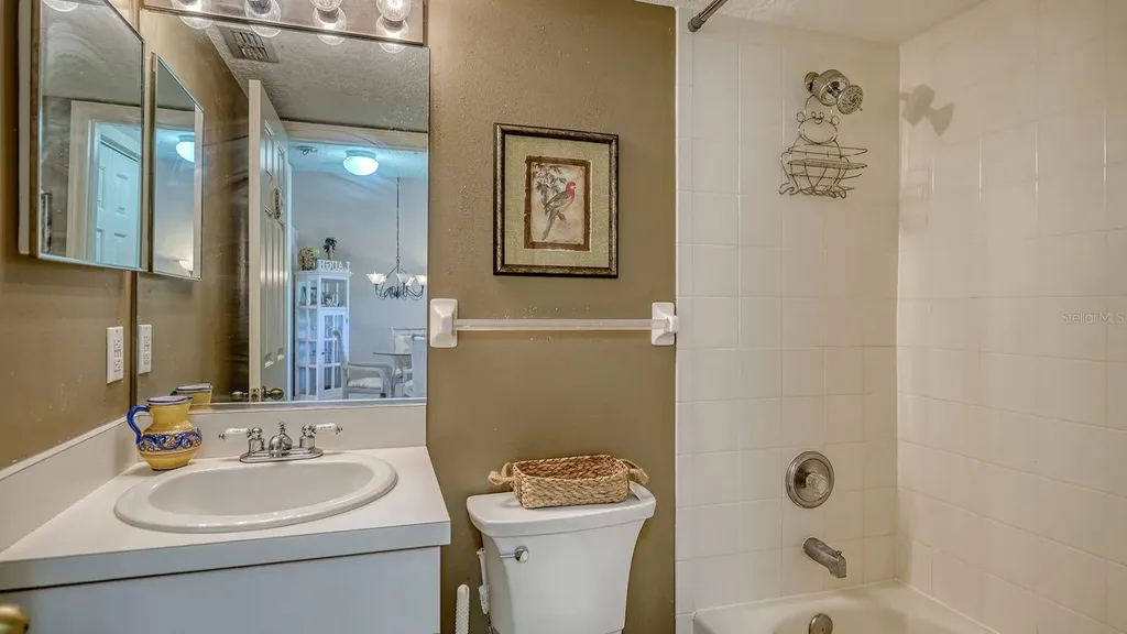 8390 Wingate Drive Sarasota FL 34238