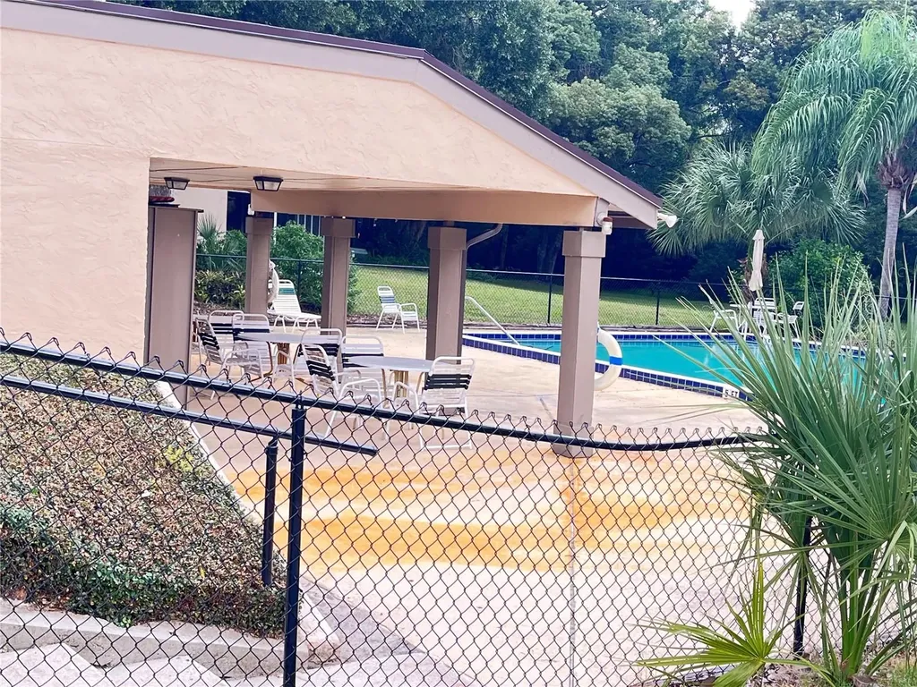 456 Windmeadows Street Altamonte Springs FL 32701