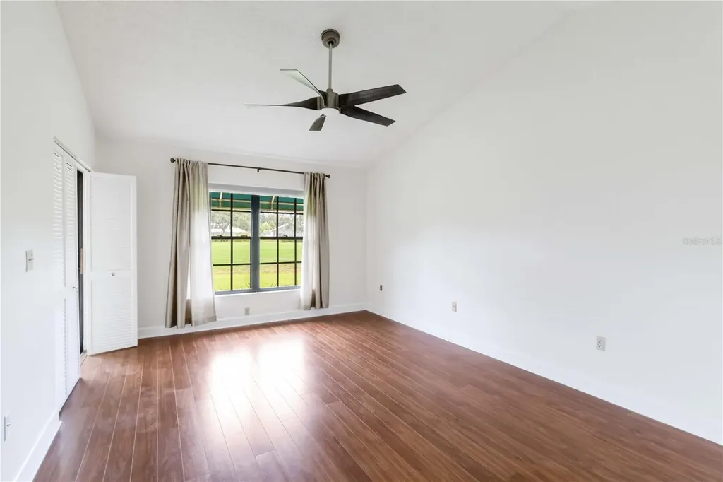 6085 Clubside Drive Sarasota FL 34243