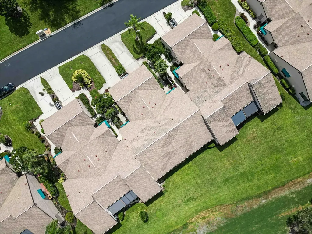 6085 Clubside Drive Sarasota FL 34243