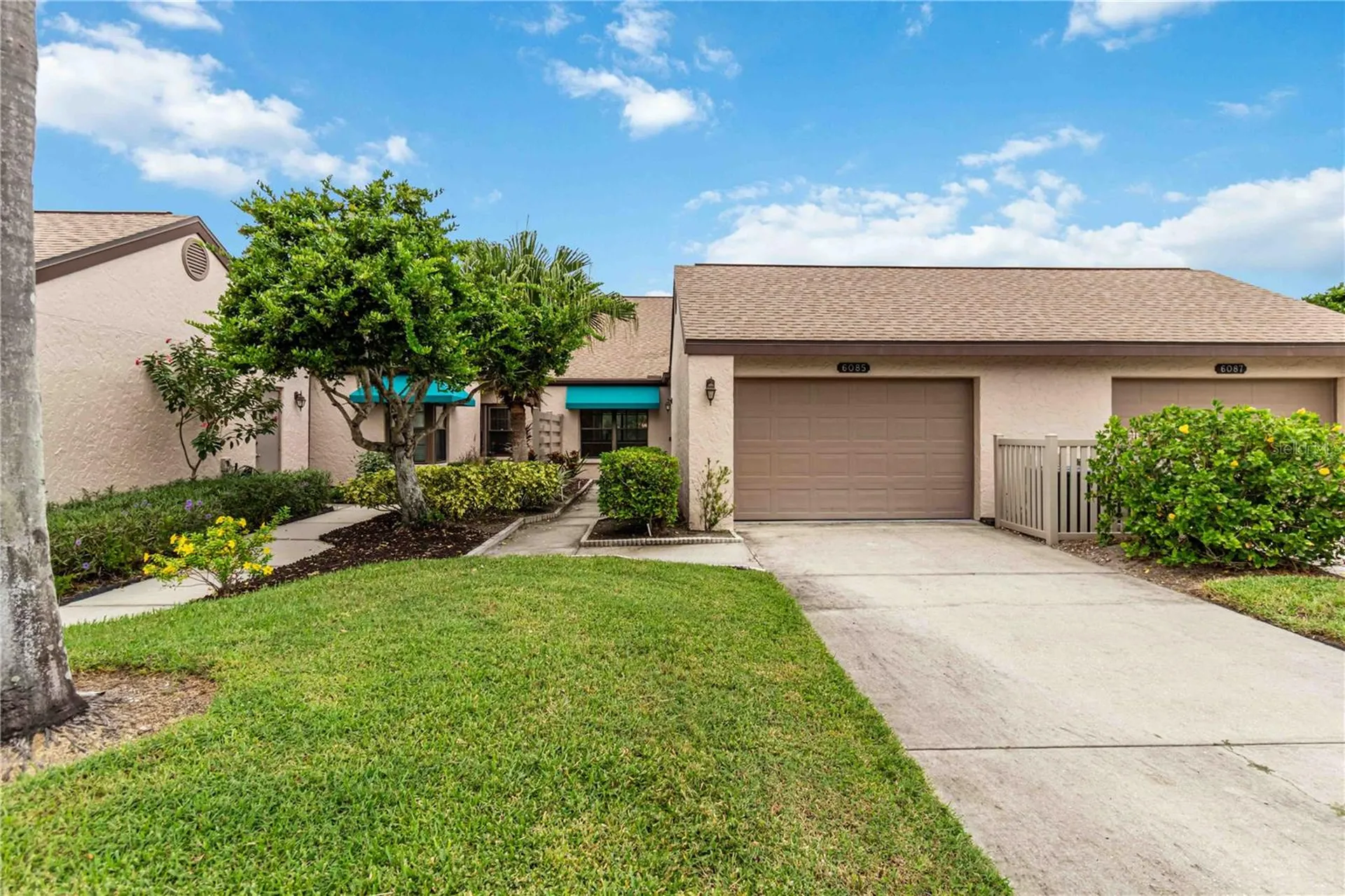 6085 Clubside Drive Sarasota FL 34243