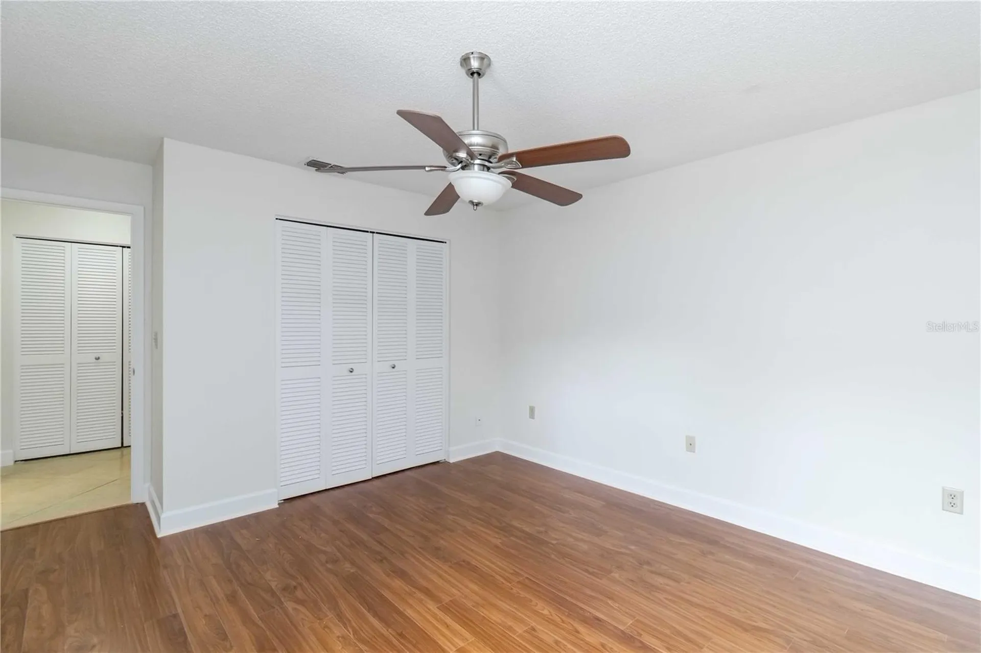 6085 Clubside Drive Sarasota FL 34243