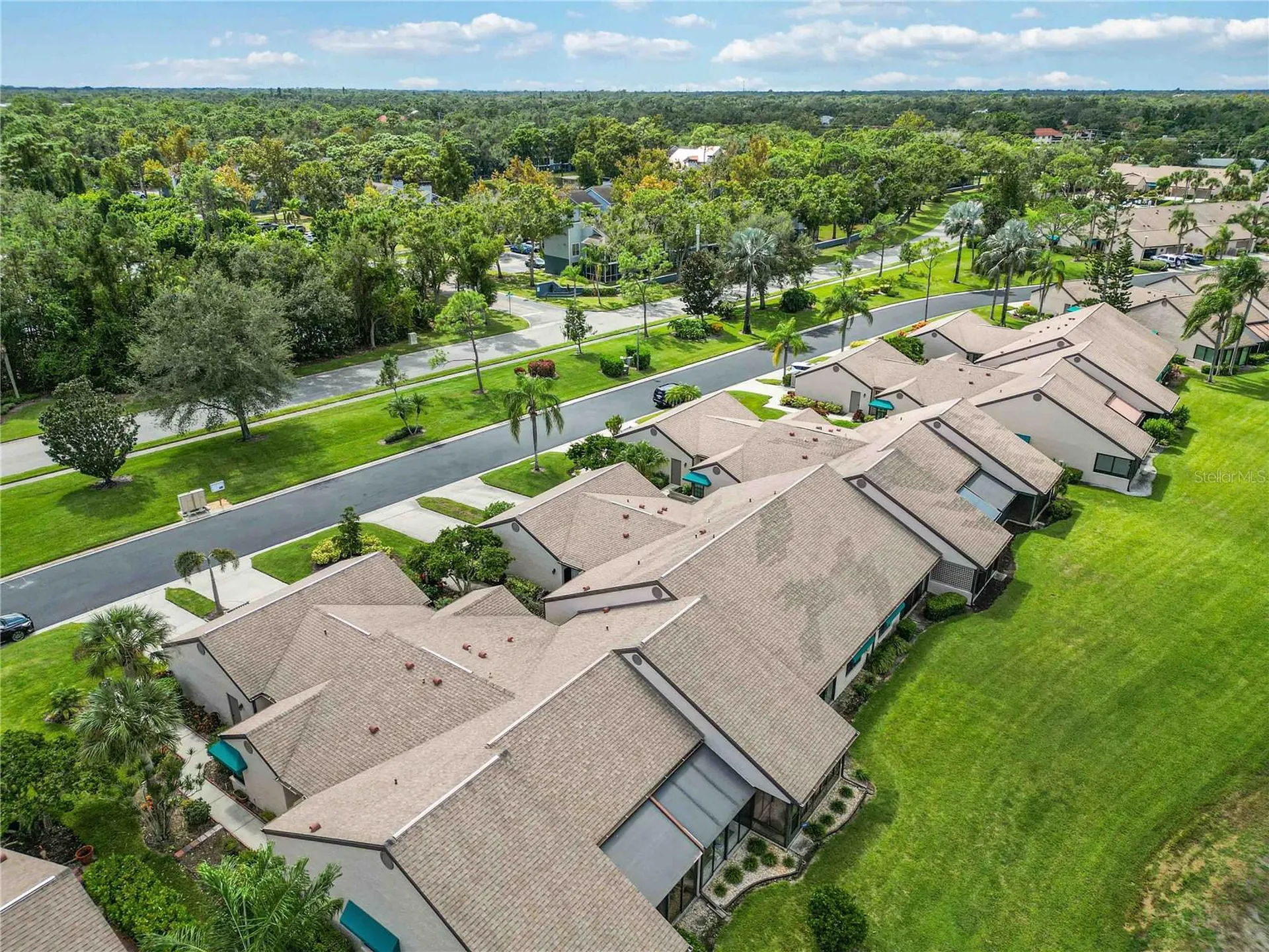 6085 Clubside Drive Sarasota FL 34243