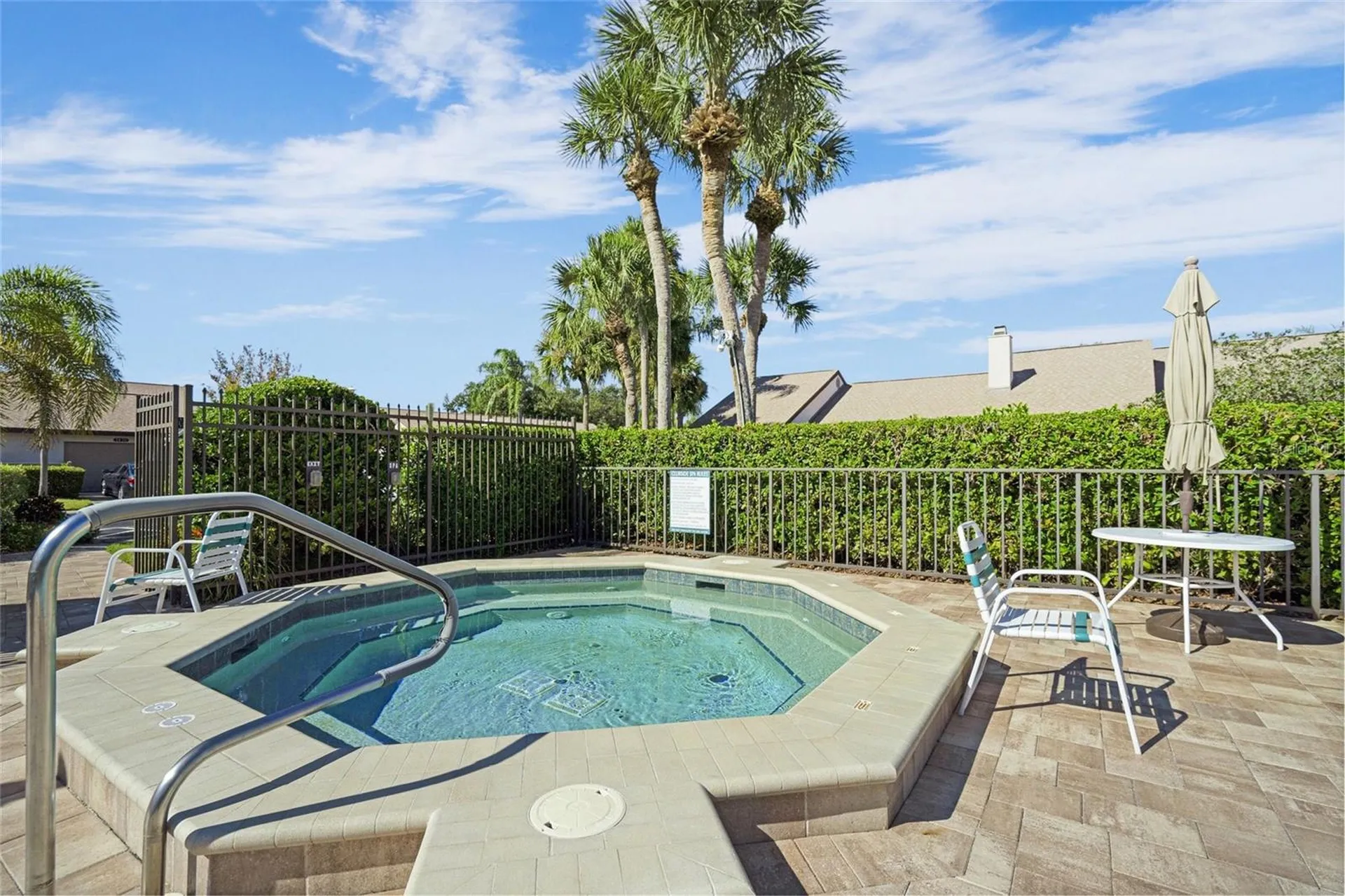 6085 Clubside Drive Sarasota FL 34243