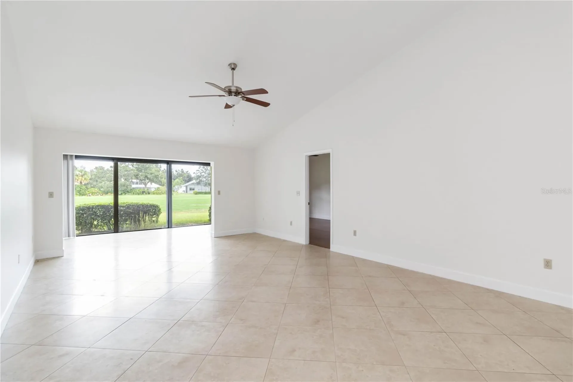 6085 Clubside Drive Sarasota FL 34243