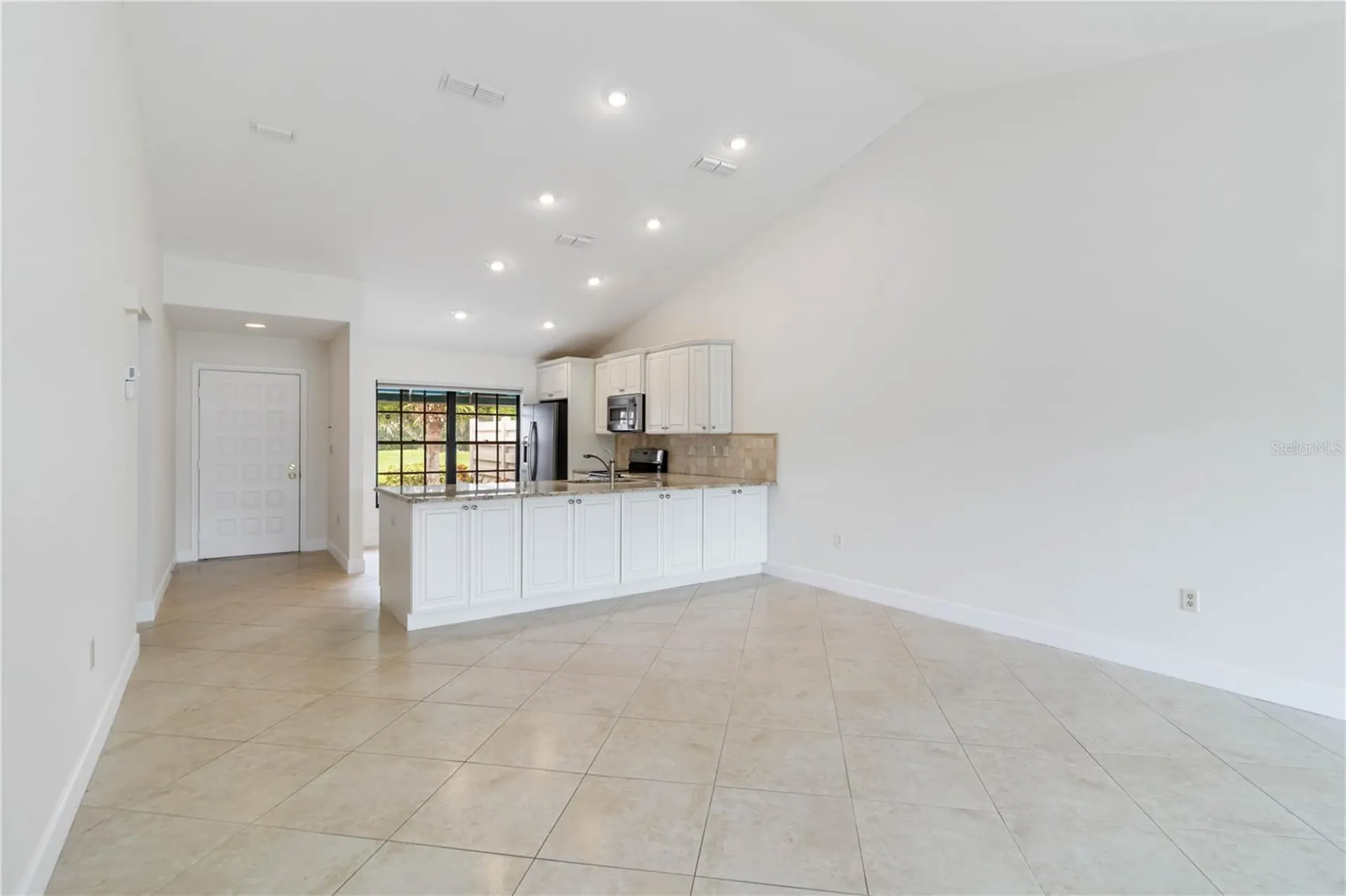 6085 Clubside Drive Sarasota FL 34243