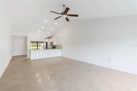 6085 Clubside Drive Sarasota FL 34243