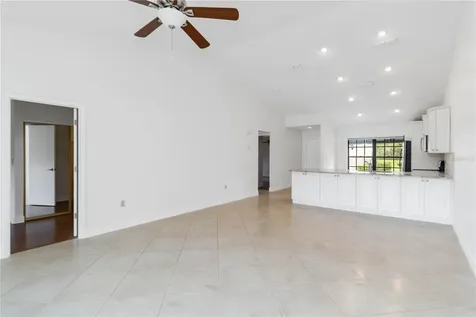 6085 Clubside Drive Sarasota FL 34243