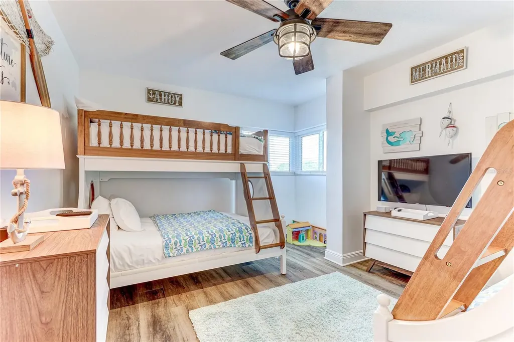 16332 Gulf Boulevard Redington Beach FL 33708