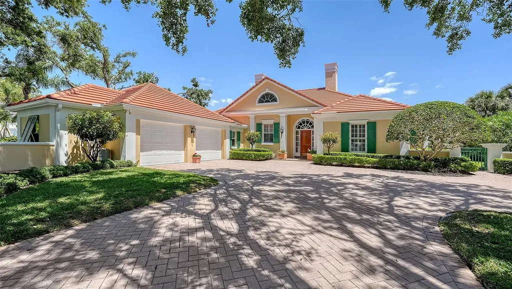 228 Saint James Park Osprey FL 34229
