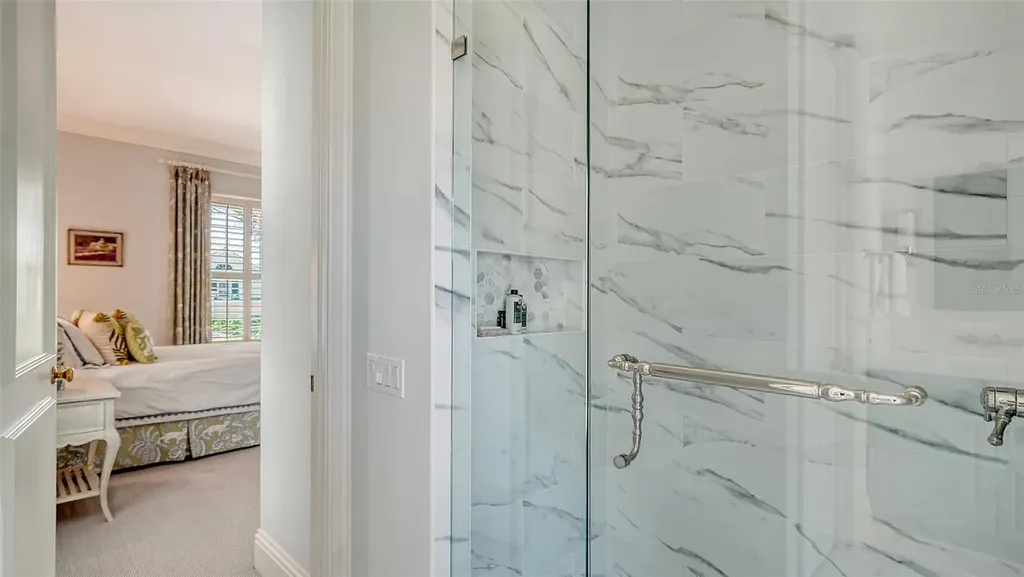 228 Saint James Park Osprey FL 34229