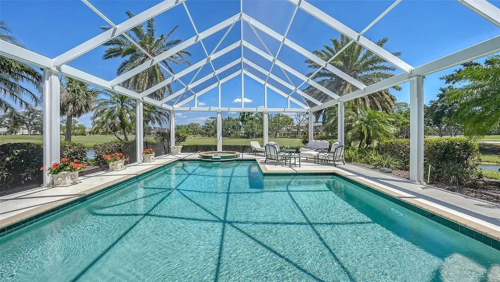 228 Saint James Park Osprey FL 34229