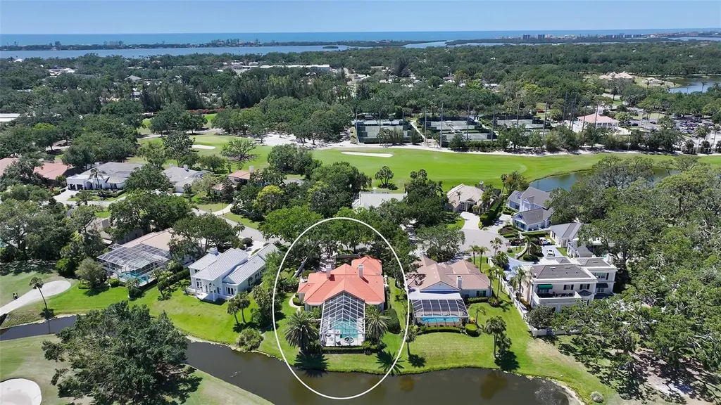228 Saint James Park Osprey FL 34229